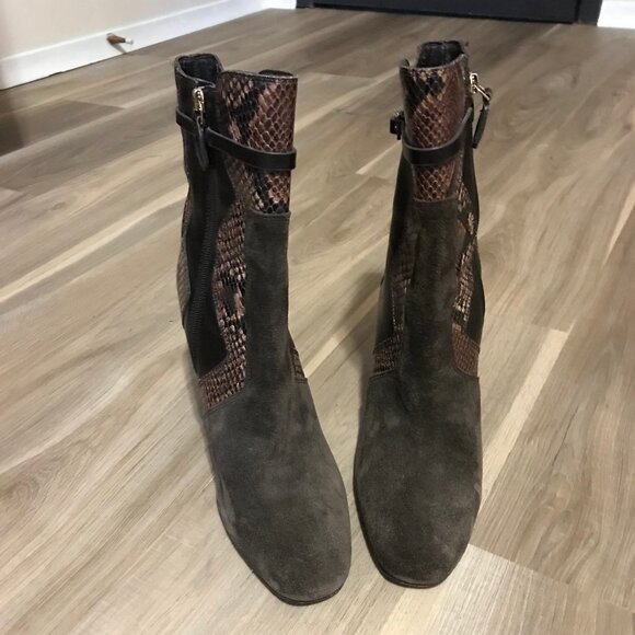 Tory Burch Ladies Python Snake Embossed Brown Leather Suede Boot Size 9.5 - Picture 2 of 6